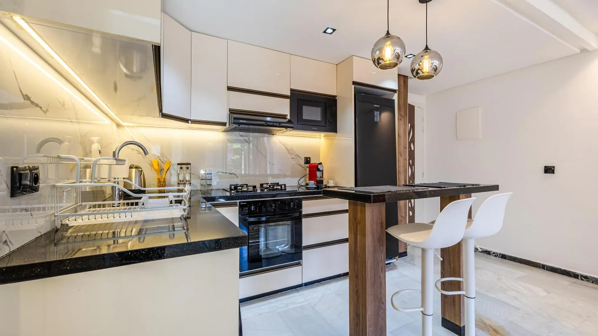 Luxurious City Apartment مراكش