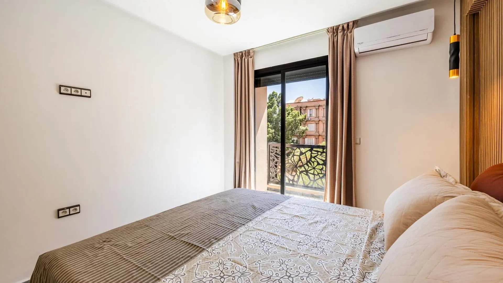 Luxurious City Apartment مراكش المغرب