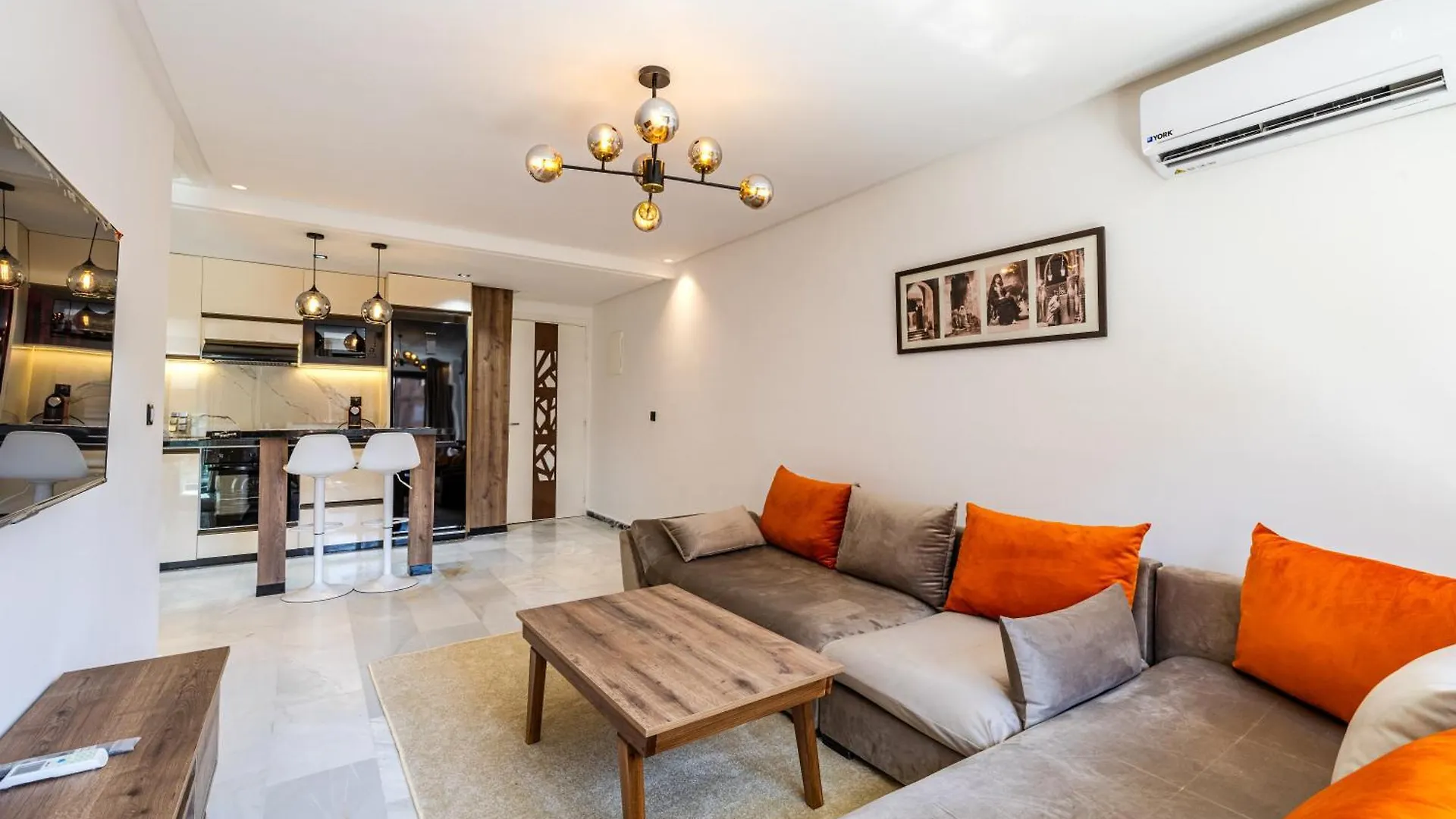 Luxurious City Apartment مراكش