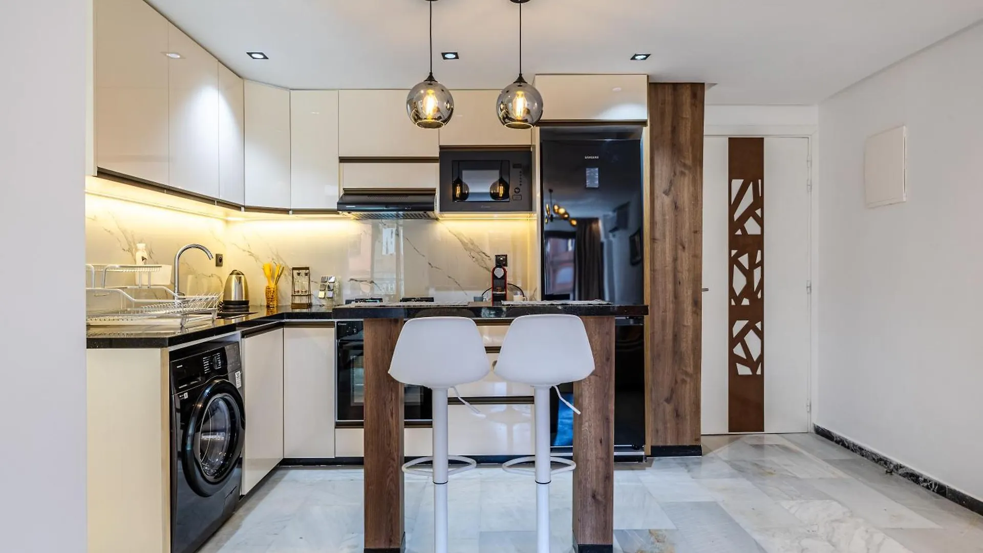 Luxurious City Apartment مراكش