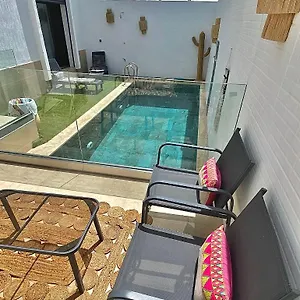 https://villa-avec-piscine-prive-sur-agadir.agadirhotels.org
